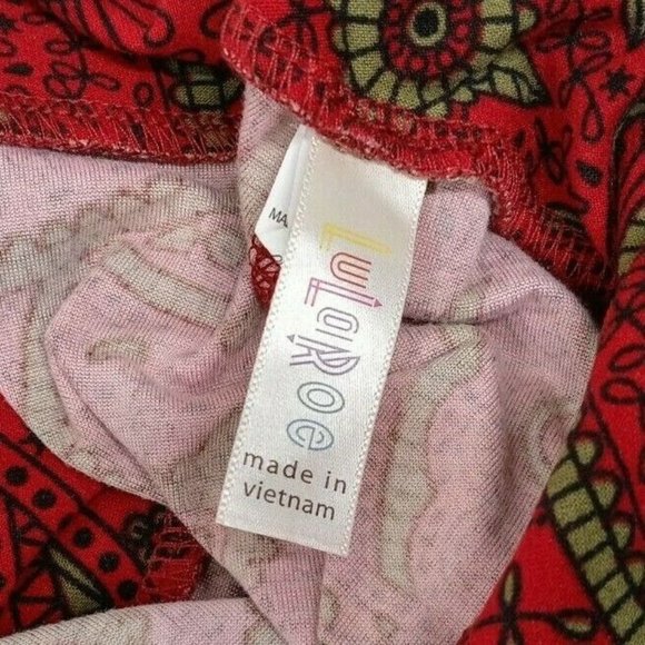 New LuLaRoe Tall & Curvy Leggings Red With Olive Green Floral Paisley Designs - Picture 6 of 6